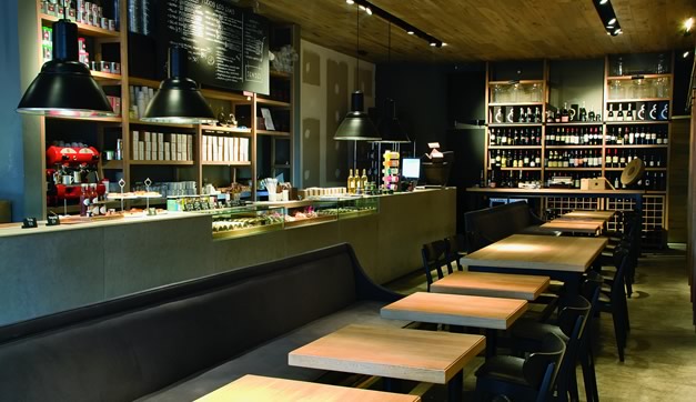 Tienda gourmet con productos deli