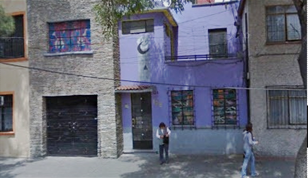 Ene sta casa hacen sesiones espiritistas.