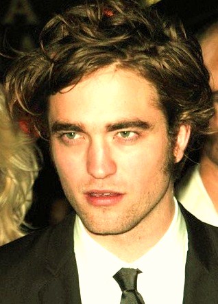 /media/anterior/externas/rob%2520pattinson%2520edward%2520cullen.jpg